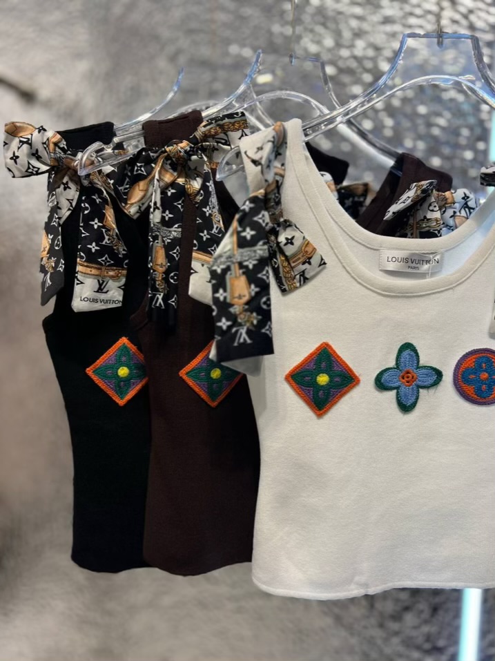 کراپ بافت ال وی پاپیون